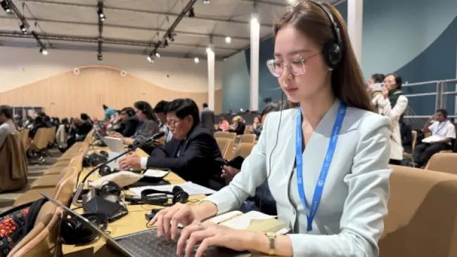 Đây là thời điểm cho thấy rõ một vấn đề quen thuộc trong truyền thông số: sự thiếu phân biệt giữa công cụ công nghệ và hành vi sử dụng công nghệ sai mục đích.